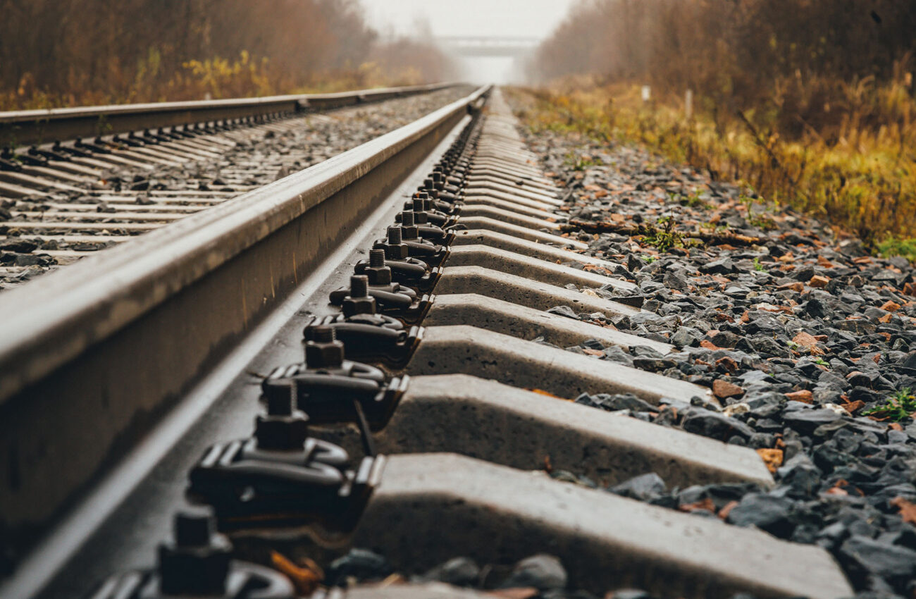 Industrielle Inventur von Eisenbahnbauteilen